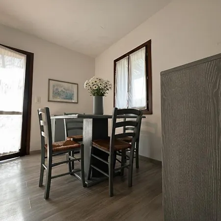 8 Arbousiers 13 ヴィラ *